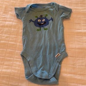 Bundle baby boys 0-3 months tops & pants